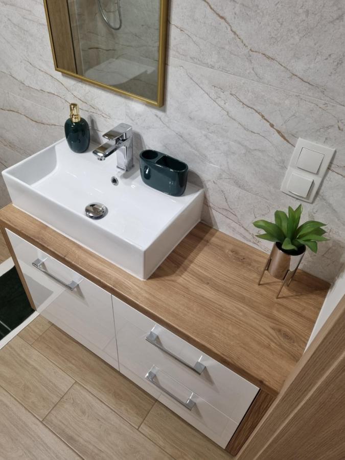 Apartament Sloneczny -Sciegiennego Кельце Экстерьер фото