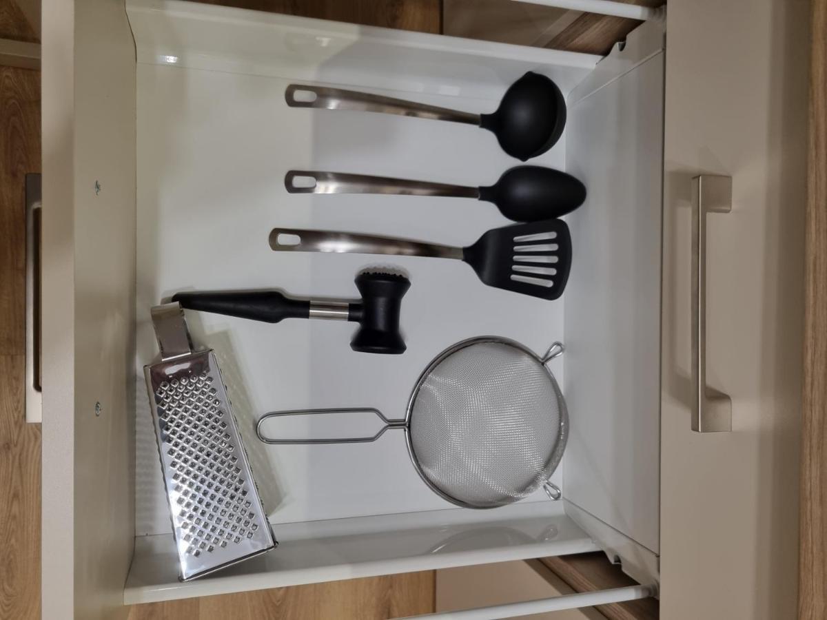 Apartament Sloneczny -Sciegiennego Кельце Экстерьер фото